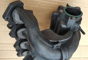 Peugeot 307 Citroen C4 kolektor ssacy 1.6 16v 04r 9635885080 4