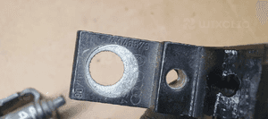 Zawias zawiasy drzwi prawy przód para Audi A4 B6 8E0831412E 6
