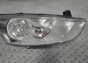 LAMPA prawa prawy przód przednia Ford B-Max BMax 12-17 EU 2