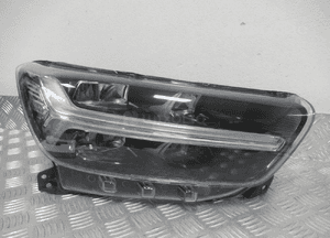 Lampa przednia przód prawa volvo XC40 full led 31655990 2017-2022 2