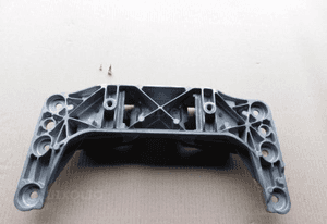 Łapa skrzyni biegów bmw E60 nowa 3