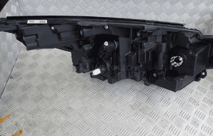Lampa prawy przód toyota chr 2024 rok  81150-F4220  europa 6