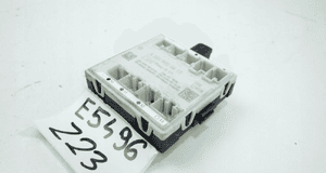 Moduł sterownik komfortu drzwi mercedes c W206 21- A2069000613 3