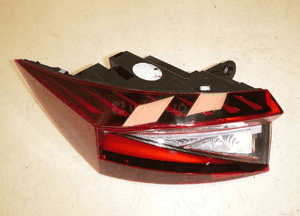 Skoda enyaq iv lampa lewy tył lewa tylna led oem 2