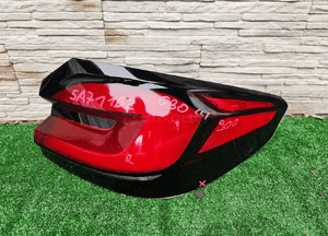 Lampa tył bmw 5 G30 lci 5A711B2 1
