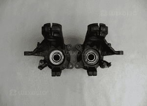 ZWROTNICA PIASTA LEWA PRZÓD FORD COUGAR 2,5 V6 2