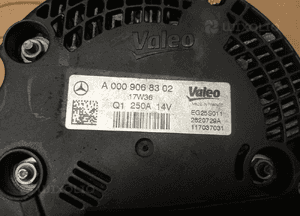 Alternator prądnica Mercedes E-Klasa W213 2.0 CDI A0009068302 5