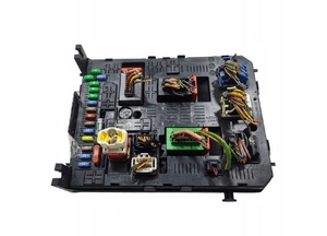 Moduł skrzynka bsi citroen C5 iii X7 BSI04EV K04-00 9666895680 2008-2015 1