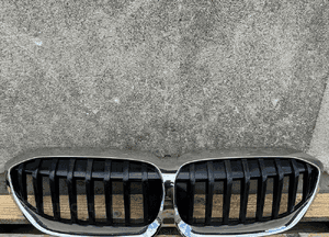 Grill atrapa zderzaka bmw 3 G20 G21 idealny wlkp 1
