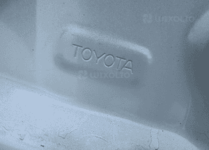 Drzwi przod przednie prawe toyota corolla cross 2022- bardzo ladne 6