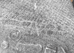 BMW 5 F10 3.0D ZWROTNICA PIASTA WAHACZ PRAWY LEWY TYŁ ZDROWE ORYG 16