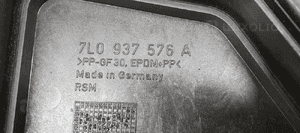 Osłona obudowa pokrywa bezpieczników VW Touareg 7L0937576B 7L0937576A 7L0907355 6