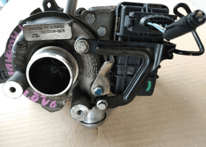 Citroen C5 III 3.0 V6 turbo turbosprezarka przod 3