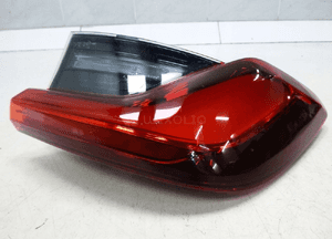 Bmw 3 G21 kobmi lampa led prawy tył tylna oryginał 5