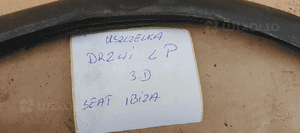 Uszczelka drzwi lewy przód przednia lewa Seat Ibiza IV 6J 6J3867365B 7
