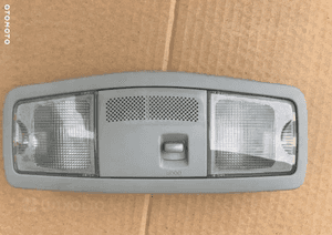 Lampka wnętrza Mitsubishi Asx 10- 1