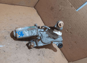 KIA CARENS II 02-06 2.0CRDI SILNICZEK WYCIERACZKI TYŁ TYLNEJ 03511-1400 4