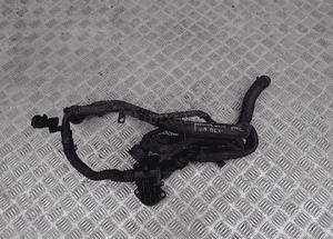 Obudowa termostatu audi A3 8P 2.0 fsi 6F121114 radom 1