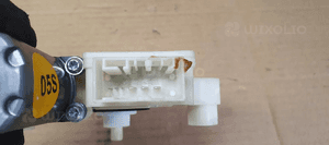 Silniczek szyby prawy przód przedni prawy Skoda Rapid 5JA959812E 4