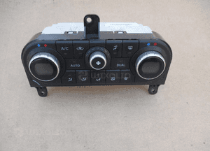 QASHQAI 06-13 panel nawiewu 27500BR47B 1