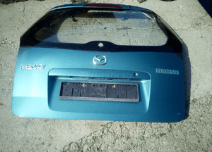 Mazda Premacy 99-05 klapa tylna  szyba  B.dobrym stanie 1