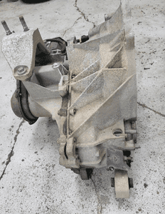 SKRZYNIA BIEGÓW manualna 5 Ford Fiesta Mk7 VII Ka 1,25 152tyśkm 8A6R7002JE 6