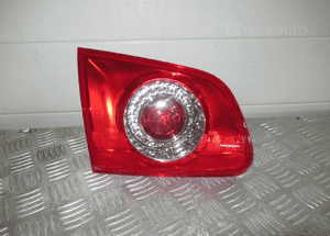 Lampa tylna tył lewa  w klapę vw passat B6 kombi 2005- 3