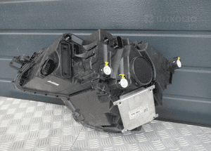 Lampa przednia przód prawa skoda karoq full led 2017-2021 10