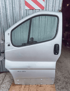 Drzwi lewy przód lewe przednie renault trafic ii opel vivaro a primastar 1