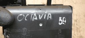 Popielniczka schowek Skoda Octavia II 1Z1863077A 1Z1867962B 7