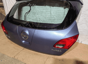 Klapa tył opel astra j hb Z22M 3