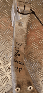 BMW E70 F15 F16 ZWROTNICA PRAWA PRAWY PRZÓD PRZEDNIA PIASTA 6869870 13