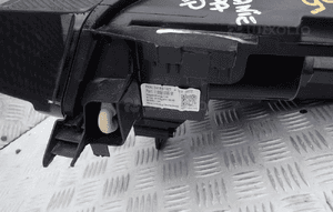 Lampa lewy przód vw id 4 full led 11B941036M uszkodzony zaczep europa 5