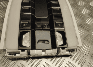 PORSCHE MACAN 95B LAMPKA PANEL PODSUFITKI 7PP959551GF 4