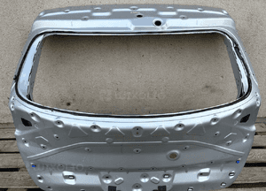 Klapa bagaznika tyl tylna kia sportage v 5 2021- bardzo ladna 1