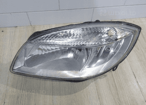 Lampa lewa przód skoda fabia ii 247831-00l 1