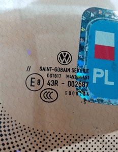Szyba czołowa przód przednia grzana na sensor VW Passat B6 AS1 05r 5