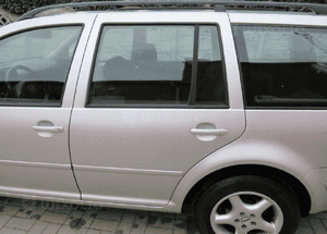 Drzwi tylne tył prawe vw golf 4 iv kombi LA7W 1997-