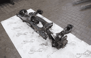 Belka zawieszenia tył nissan qashqai i J10 fl 4