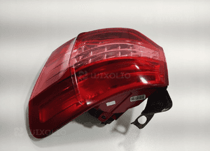 Lampa prawa prawy tył tylna citroen C5 iii X7 9681063680 2008-2011 3