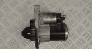 ROZRUSZNIK NISSAN HRA2 1,2 TCE 233004979R A 1