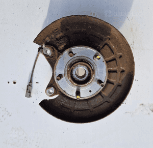Opel mokka 2012-16 4X4 zwrotnica piasta lewy tył