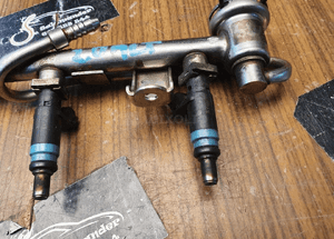 Listwa Paliwowa Zasilajaca Wtryskowa Wtryski Audi A4 B6 B7 2.0 B ALT 3