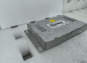 AUDI OE Sterownik Moduł RADIA KENWOOD 4E0035563 3