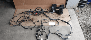Wiązka instalacja komory silnika Jaguar XF X250 2.7 TDV6 8X2T-14290-KD 12