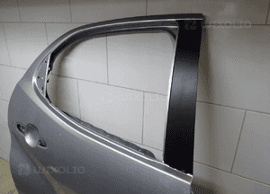 Drzwi prawe tył tylne toyota yaris 4 iv 2020- 2