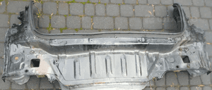 Opel Vectra C Sedan HB   pas tył tylny ściana bagażnika 2