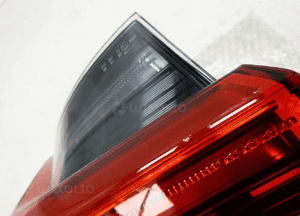 Bmw 3 G21 kobmi lampa led lewy tył tylny oryginał 10
