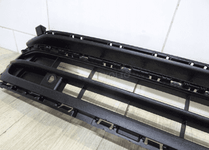 KRATKA ZDERZAKA VW Jetta 5C6 lift 5CU853677B 5