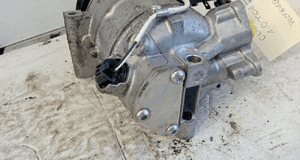 RENAULT CLIO V 1.0 TCE kompresor sprężarka klimatyzacji 926004423R 4